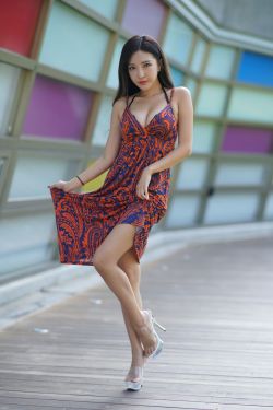 美女和男友在一起怼怼怼